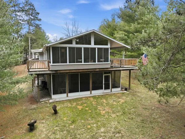 $374,900 | 1008 Gem Avenue, Wisconsin Dells, WI 53965