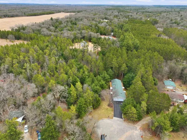$374,900 | 1008 Gem Avenue, Wisconsin Dells, WI 53965