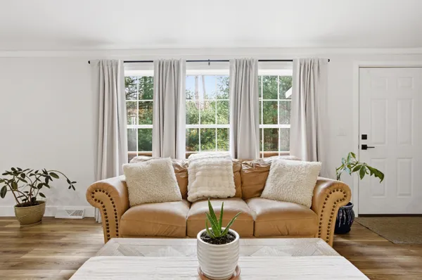 $374,900 | 1008 Gem Avenue, Wisconsin Dells, WI 53965