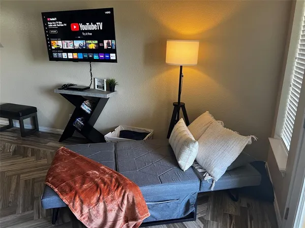 $299,500 | 9900 Northshore Boulevard, Unit 3202, Corsicana, TX 75109