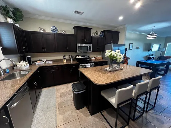 $299,500 | 9900 Northshore Boulevard, Unit 3202, Corsicana, TX 75109