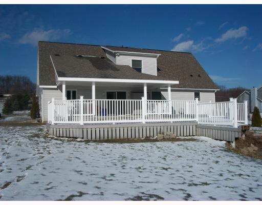 148 Jack Road Valencia, PA 16059 - Photo 11 of 15 Patio/Deck.