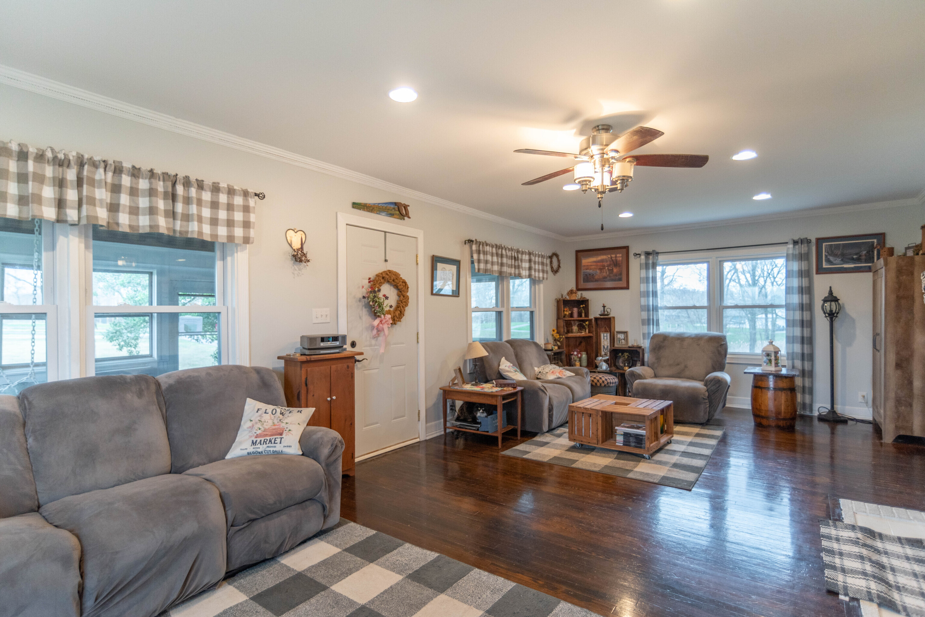 8825 Paddock Road Indianapolis, IN 46221 - Photo 7 of 51 Gallery Image 7