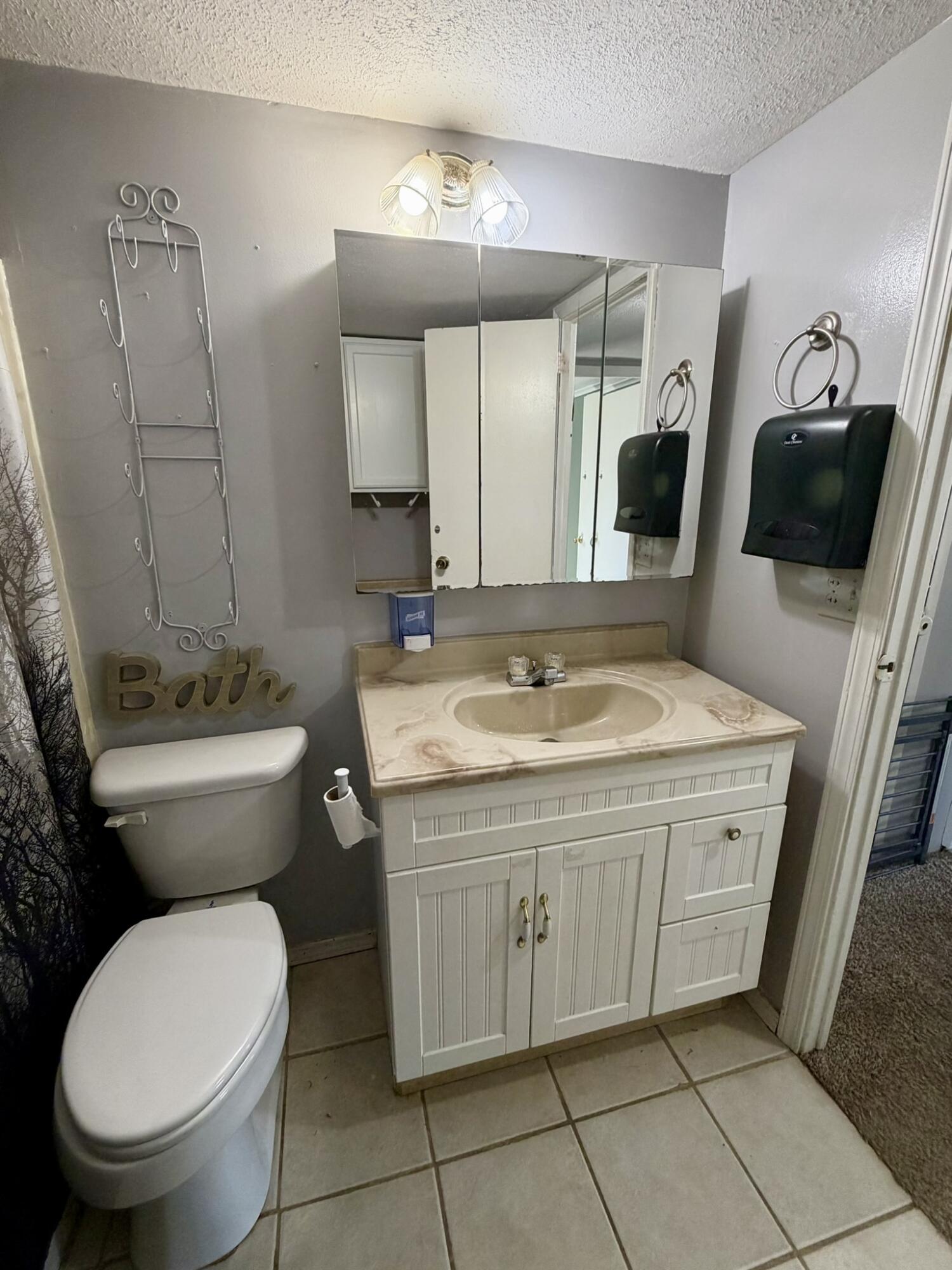 819 Prospect Court Watervliet, MI 49098 - Photo 23 of 31 IMG_5953