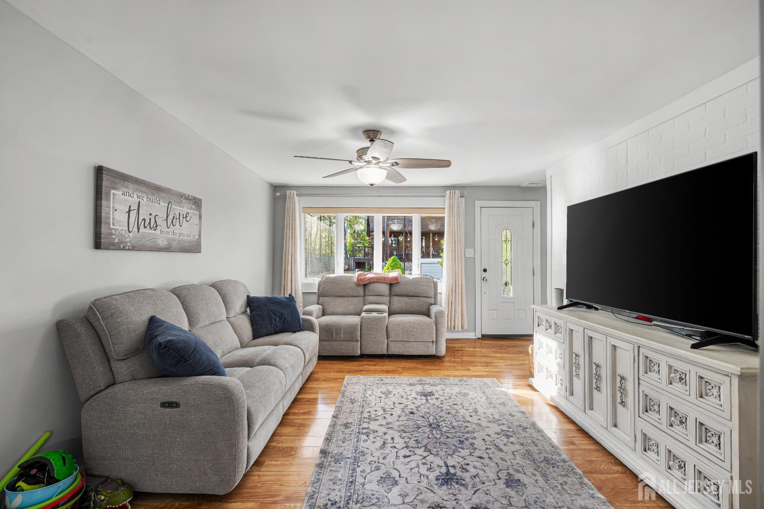 42 John Street Helmetta, NJ 08828 - Photo 10 of 44