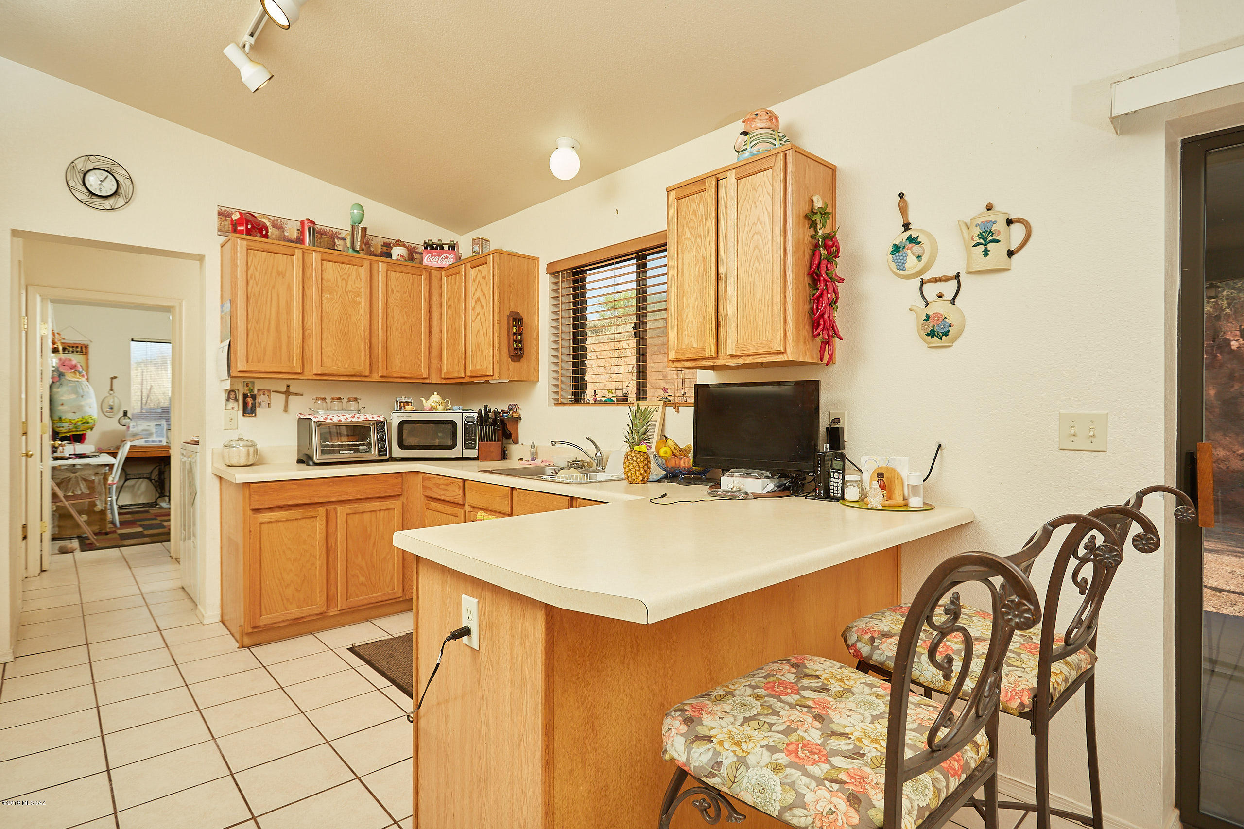 891 Perla Court Rio Rico, AZ 85648 - Photo 9 of 30