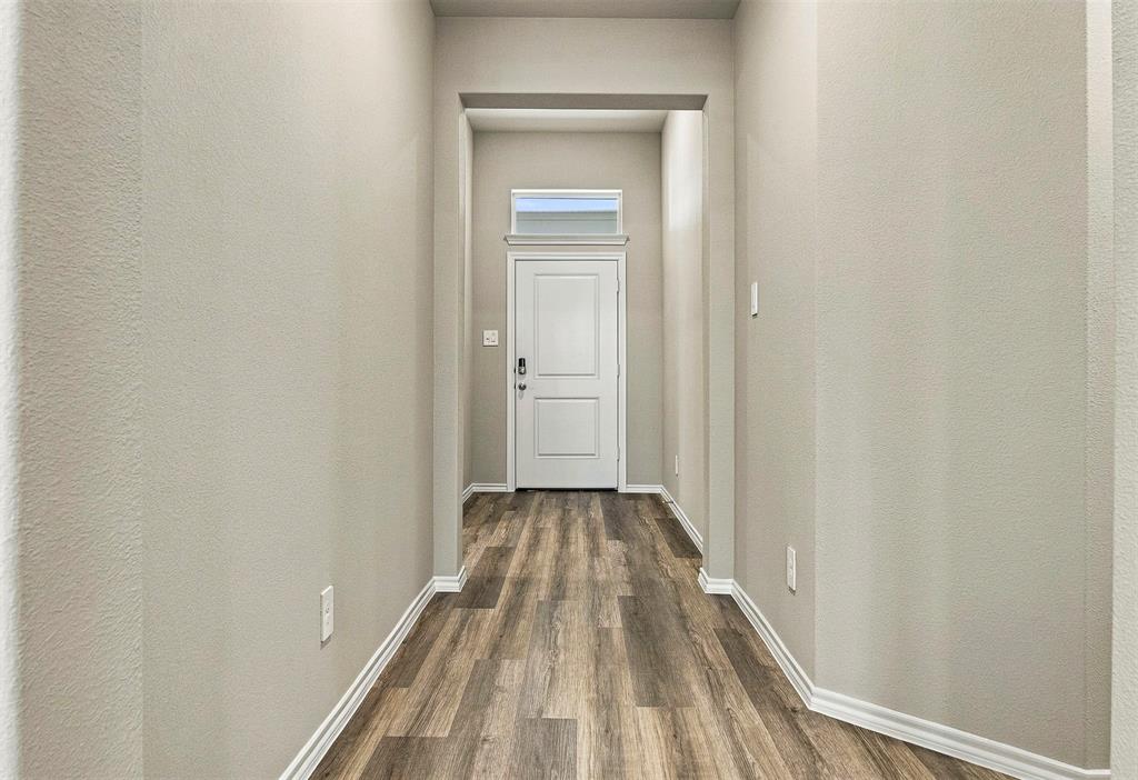 15932 Stableford Road Justin, TX 76247 - Photo 5 of 35 Gallery Image 5