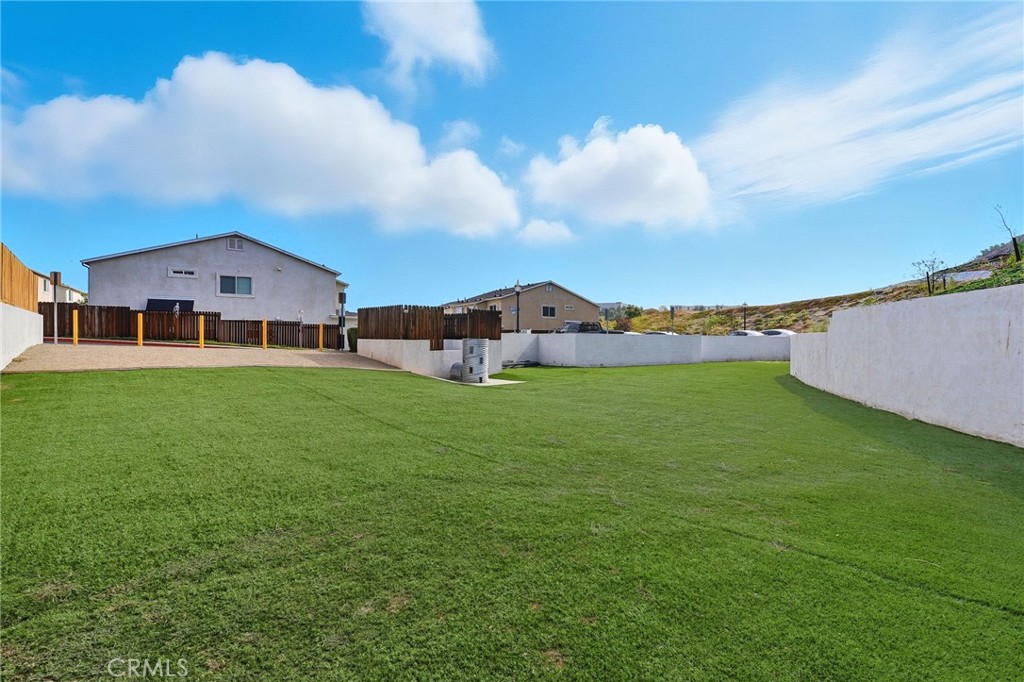 21711 Doss Place Saugus, CA 91350 - Photo 24 of 27 a front view of house with garden