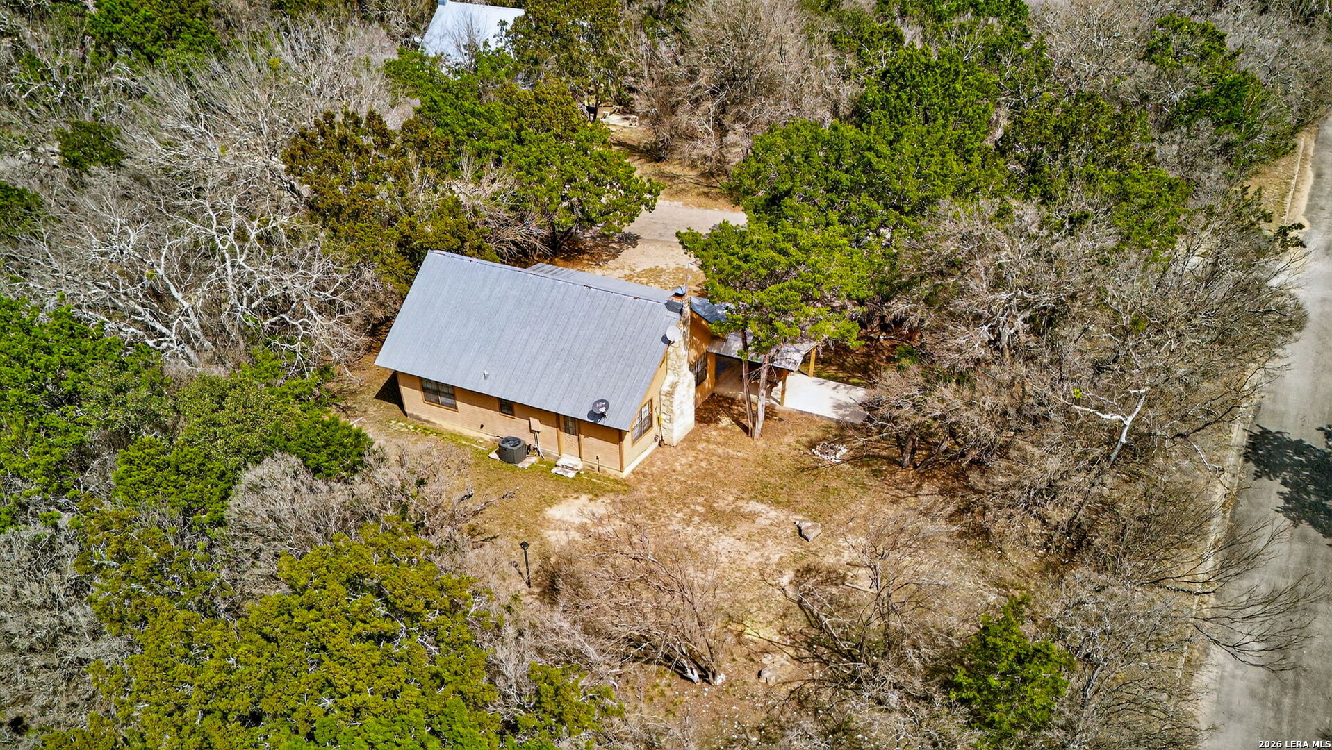 15 Cedar Lane Concan, TX 78838 - Photo 39 of 49 view of a yard with plants