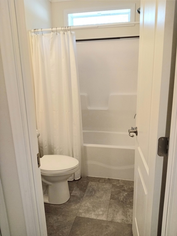 4 Jordan Way Pepperell, MA 01463 - Photo 8 of 11