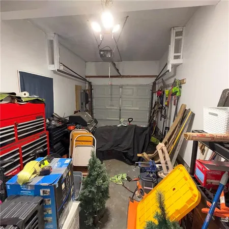 $200,000 | 2927 Spangler Road, Hermitage, PA 16148