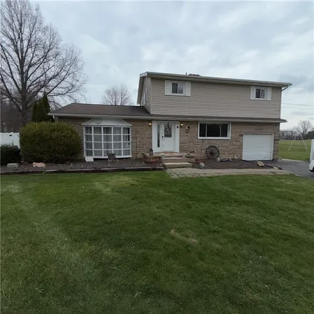 $200,000 | 2927 Spangler Road, Hermitage, PA 16148