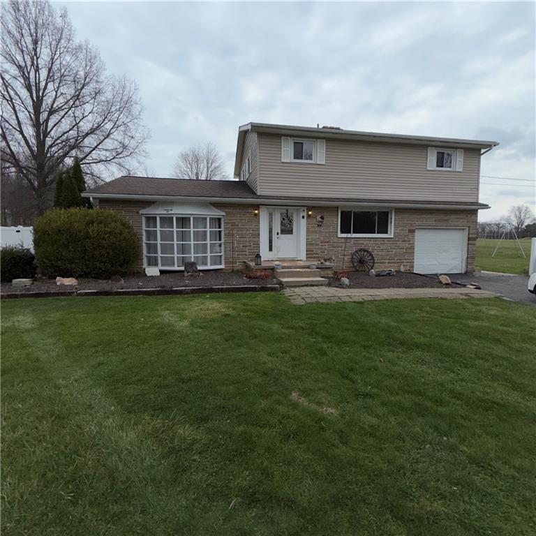 2927 Spangler Road Hermitage, PA 16148 - Photo 3 of 39