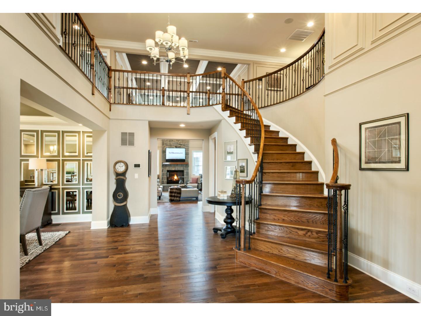 502 Wyola Farm Road, Unit 128 Newtown Square, PA 19073 - Photo 5 of 15 Foyer