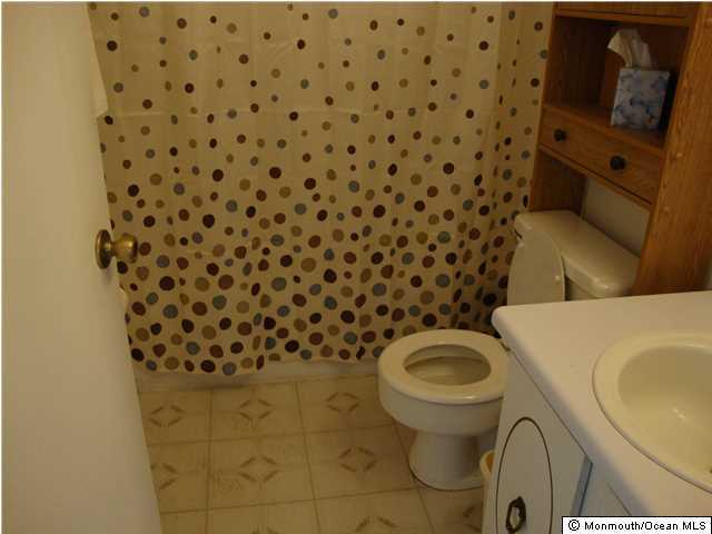 18 Hartford Road Whiting, NJ 08759 - Photo 12 of 17 Additional Photo