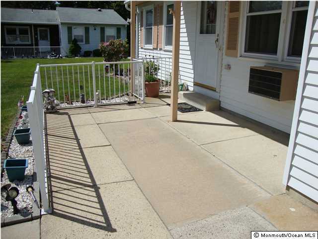 18 Hartford Road Whiting, NJ 08759 - Photo 3 of 17 Additional Photo