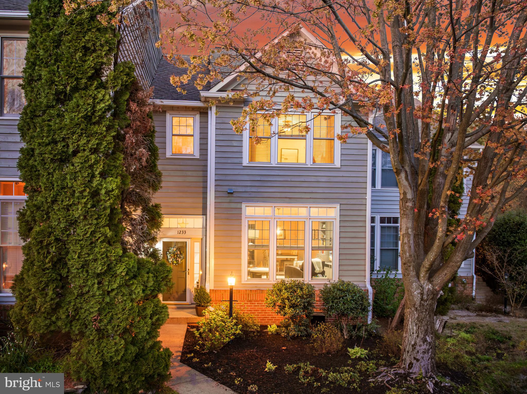 1233 Weatherstone Court Reston, VA 20194 - Photo 1 of 57