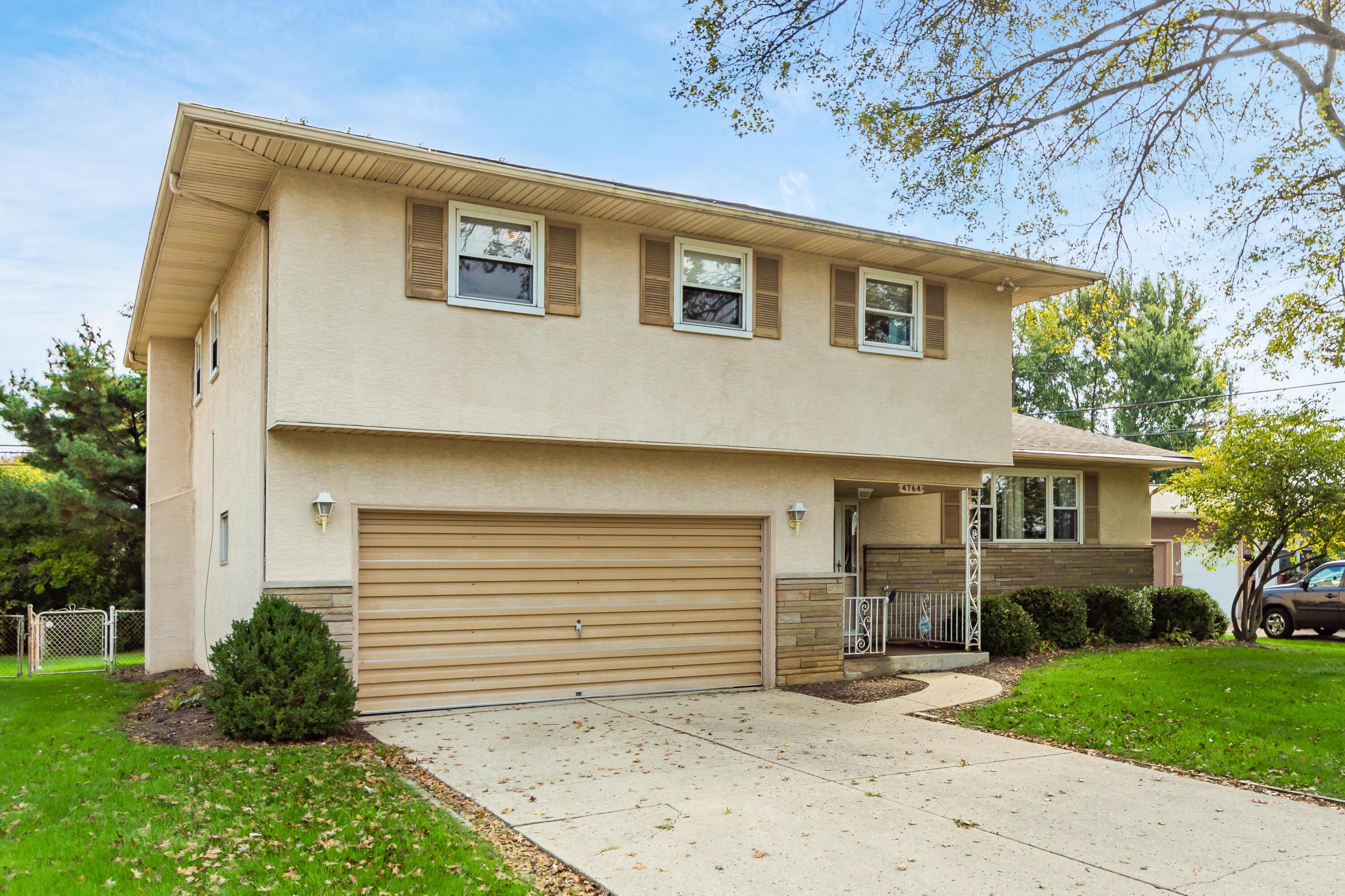 4764 Dechant Road Columbus, OH 43229 - Photo 2 of 52 Gallery Image 2