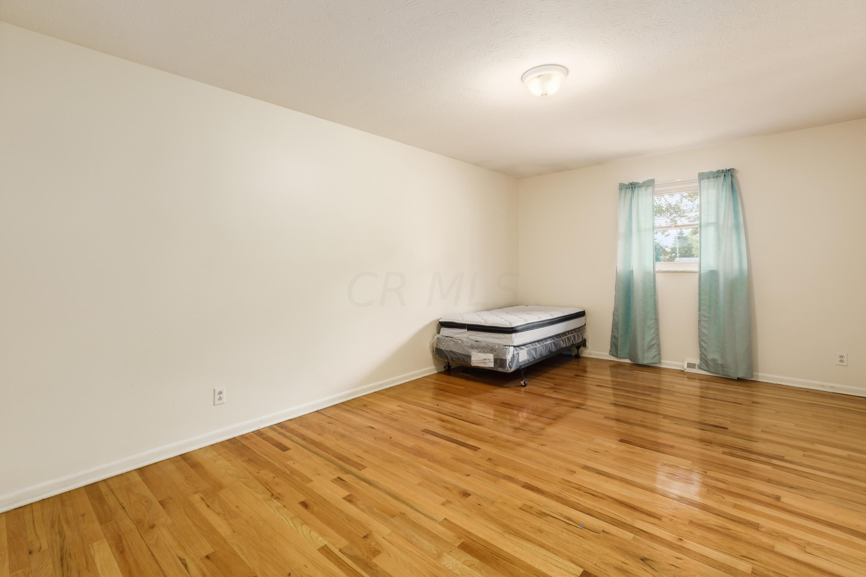 4764 Dechant Road Columbus, OH 43229 - Photo 46 of 52 Gallery Image 46