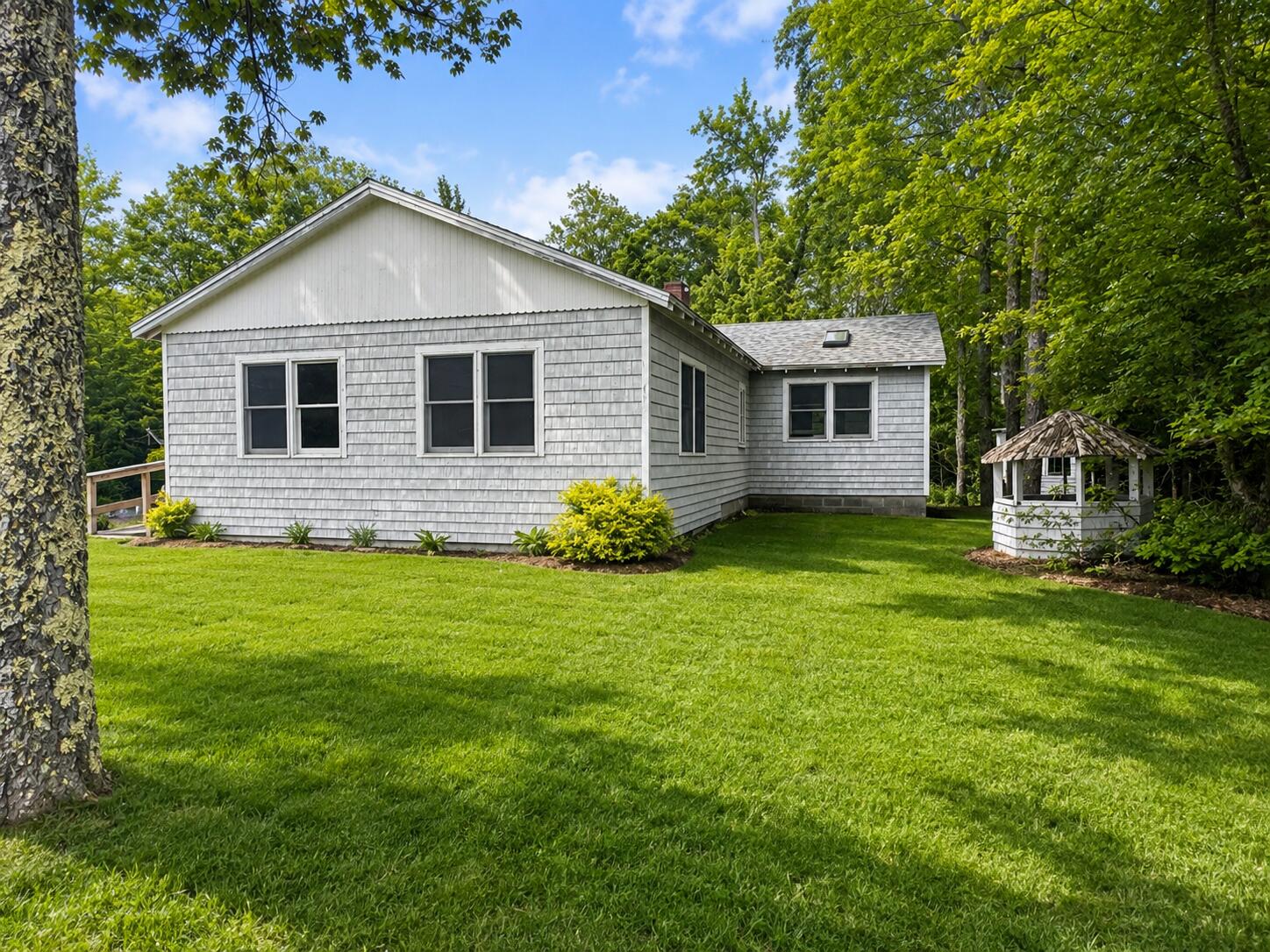 681 Ellsworth Road Blue Hill, ME 04614 - Photo 2 of 9 31B01D1B-3525-4738-A8BF-728DA5023201