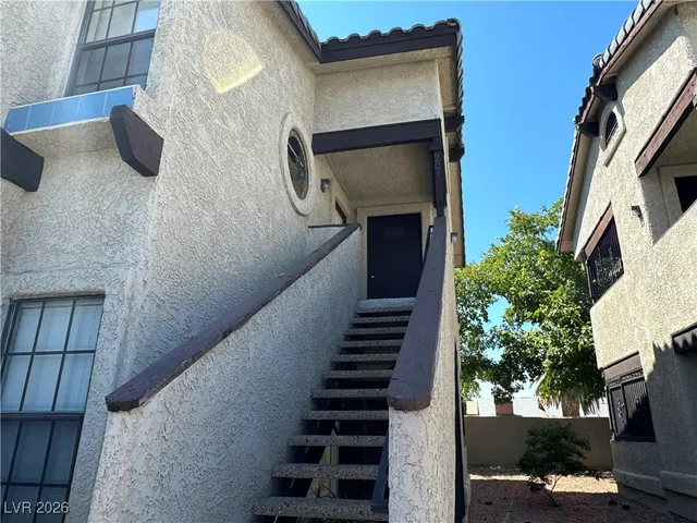 $1,100 | 5080 Jeffreys Street, Unit 201, Las Vegas, NV 89119