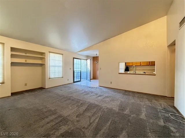 $1,100 | 5080 Jeffreys Street, Unit 201, Las Vegas, NV 89119