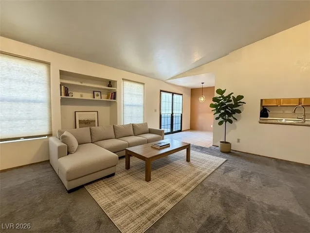 $1,100 | 5080 Jeffreys Street, Unit 201, Las Vegas, NV 89119