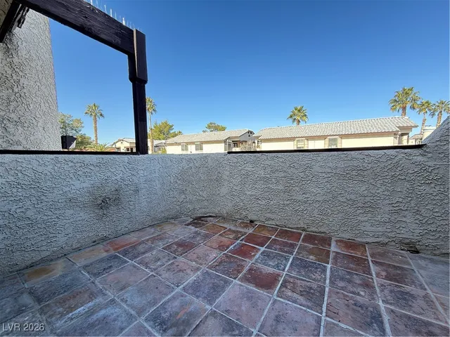 $1,100 | 5080 Jeffreys Street, Unit 201, Las Vegas, NV 89119