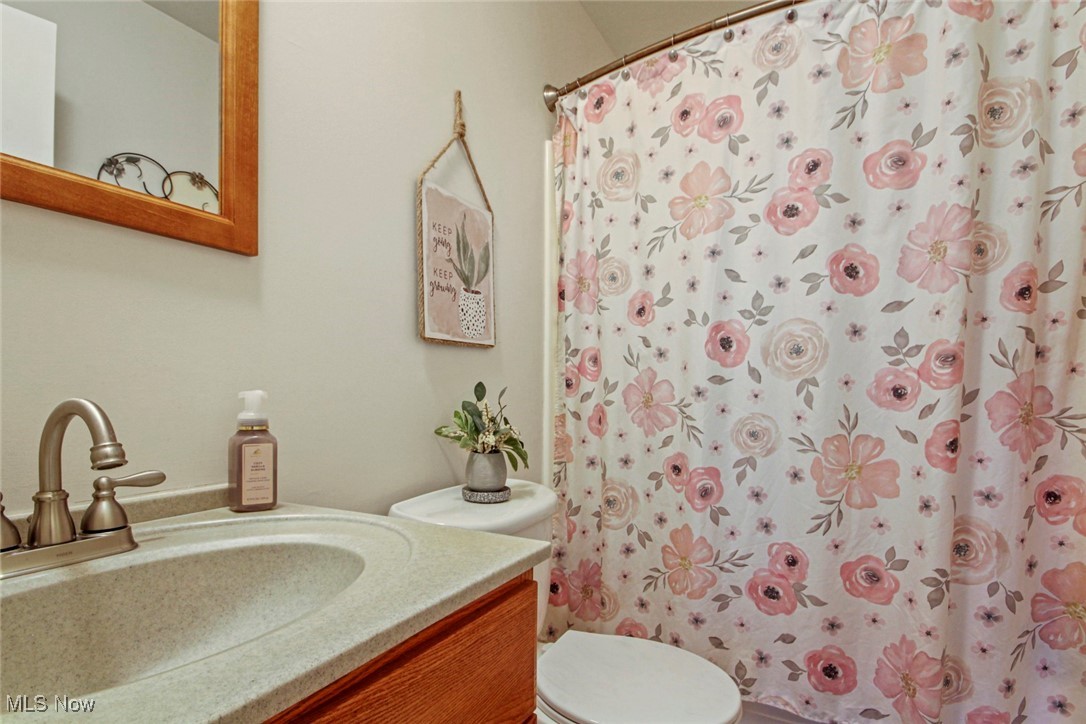 1175 East Calla Road Youngstown, OH 44514 - Photo 14 of 18 Gallery Image 14