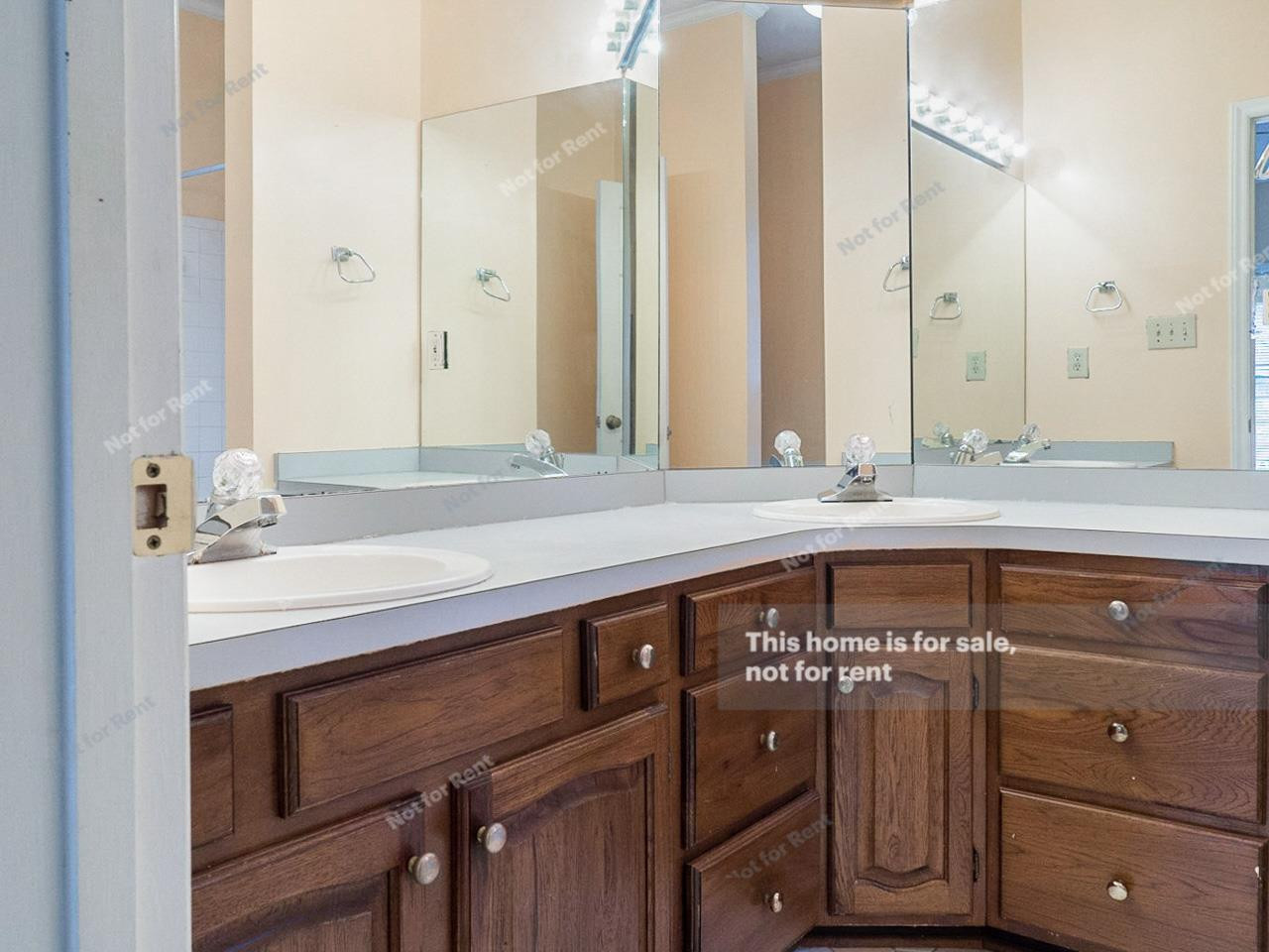 2704 West Jameson Road Raleigh, NC 27604 - Photo 16 of 28 Photo 16