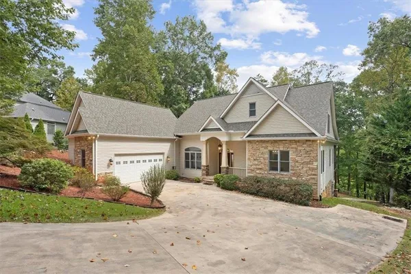 $1,095,000 | 124 Shore Drive, Fair Play, SC 29643