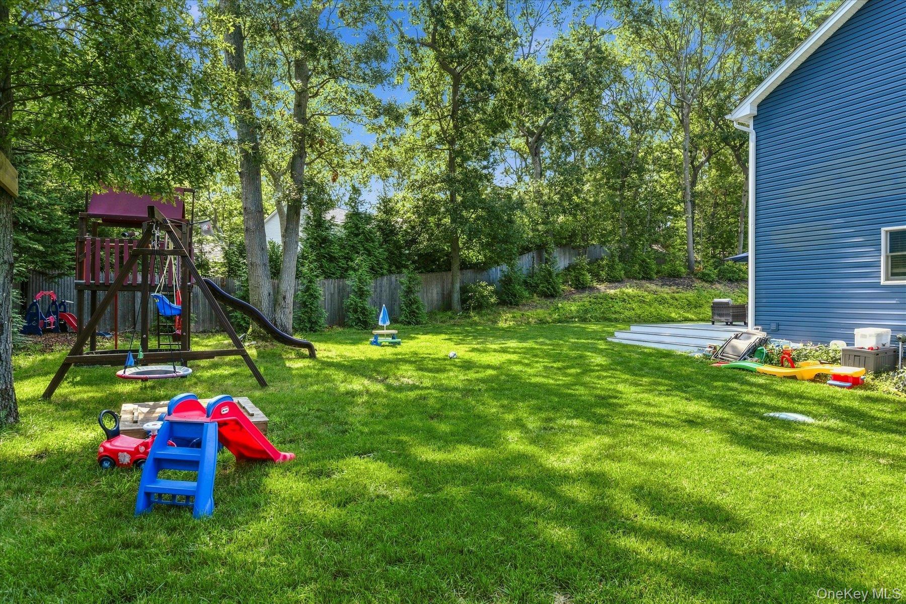 169 Overhill Road Wading River, NY 11792 - Photo 29 of 29 Gallery Image 29