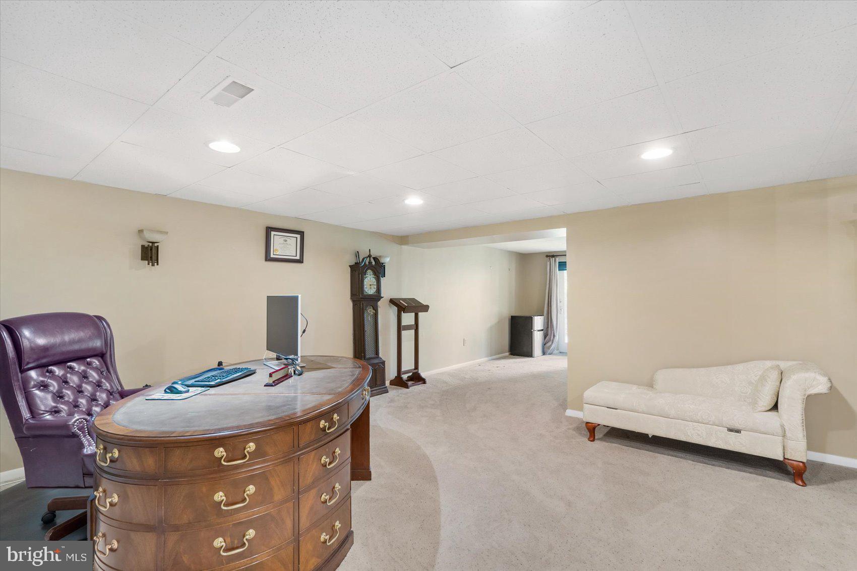 6921 Diana Road Baltimore, MD 21209 - Photo 31 of 47 Gallery Image 31
