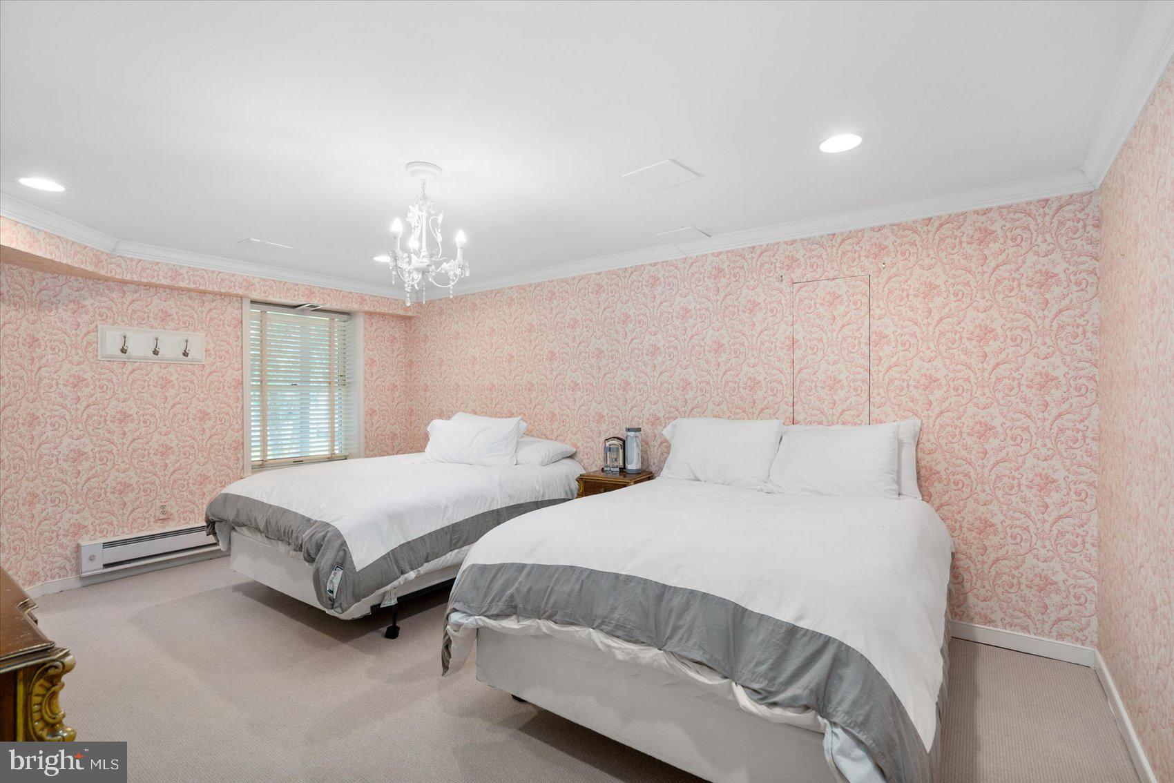 6921 Diana Road Baltimore, MD 21209 - Photo 34 of 47 Gallery Image 34