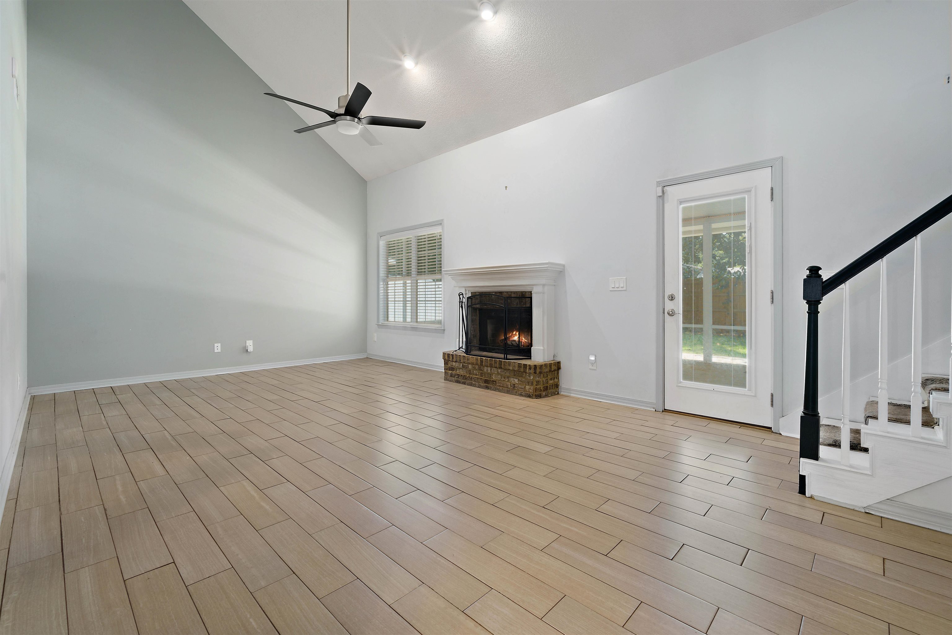 114 Montclair Loop Daphne, AL 36526 - Photo 4 of 30