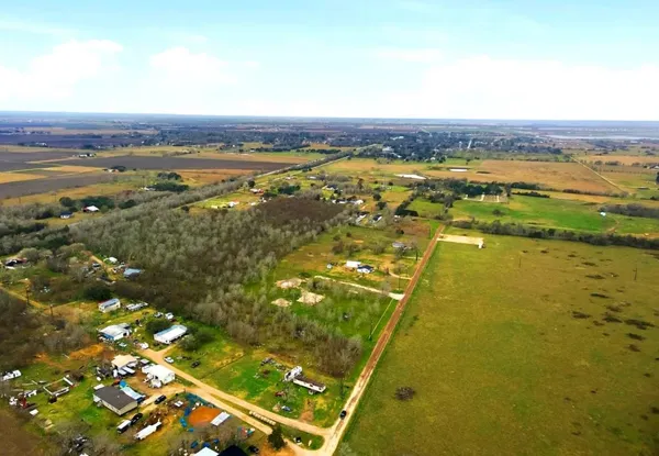 $99,000 | 1714 J Newz Lane, Wallis, TX 77485