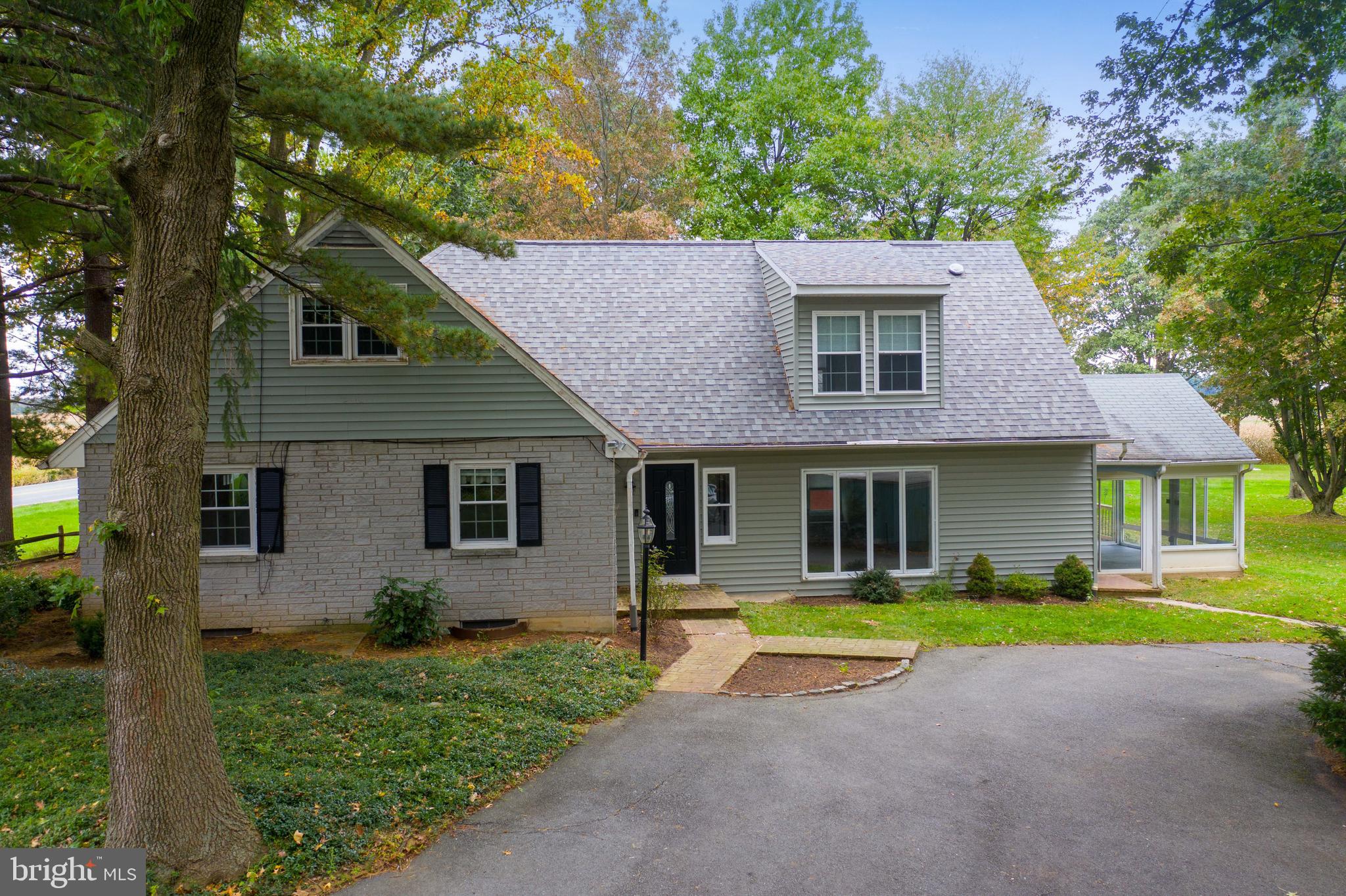 491 Central Manor Road Mountville, PA 17554 - Photo 2 of 71 Gallery Image 2