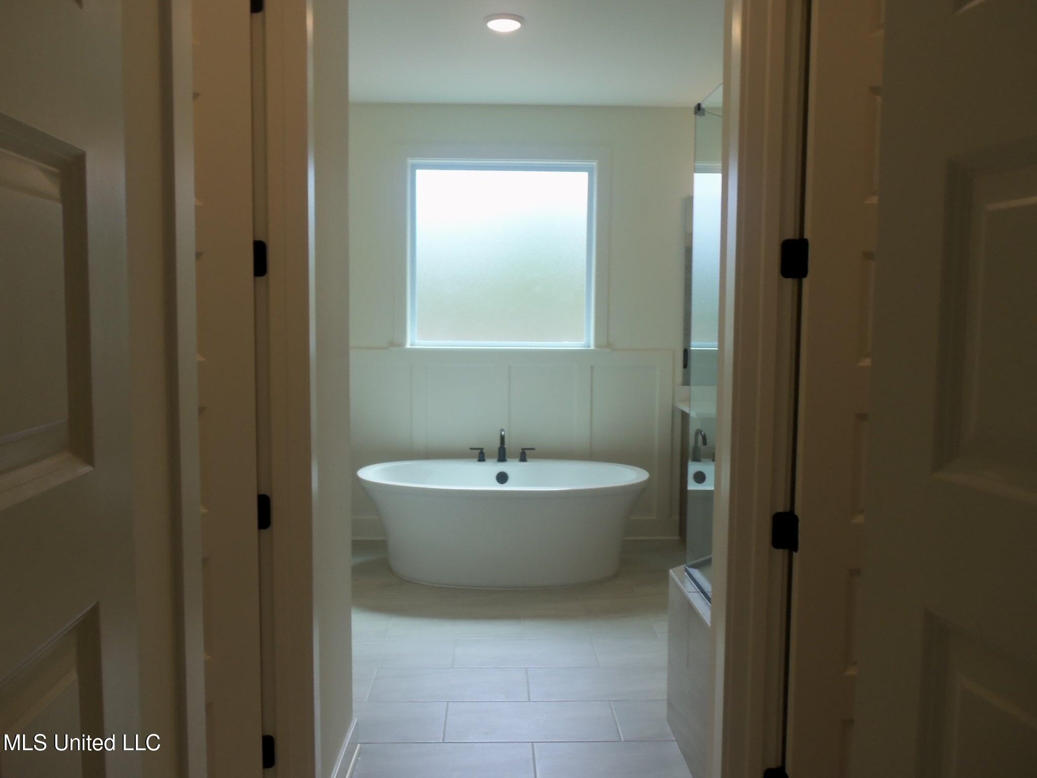 3364 Blooming Grv Road Olive Branch, MS 38654 - Photo 22 of 38 100_1371