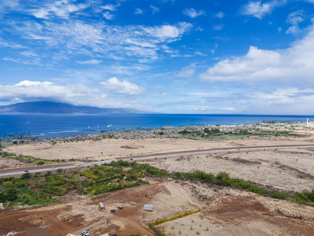 $880,000 | Hokiokio Place, Unit B, Lahaina, HI 96761