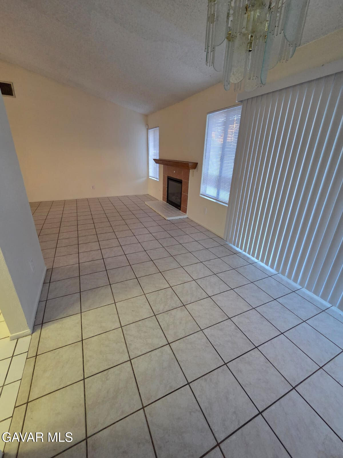 37422 Morning Circle Palmdale, CA 93550 - Photo 18 of 32 unnamed (2)