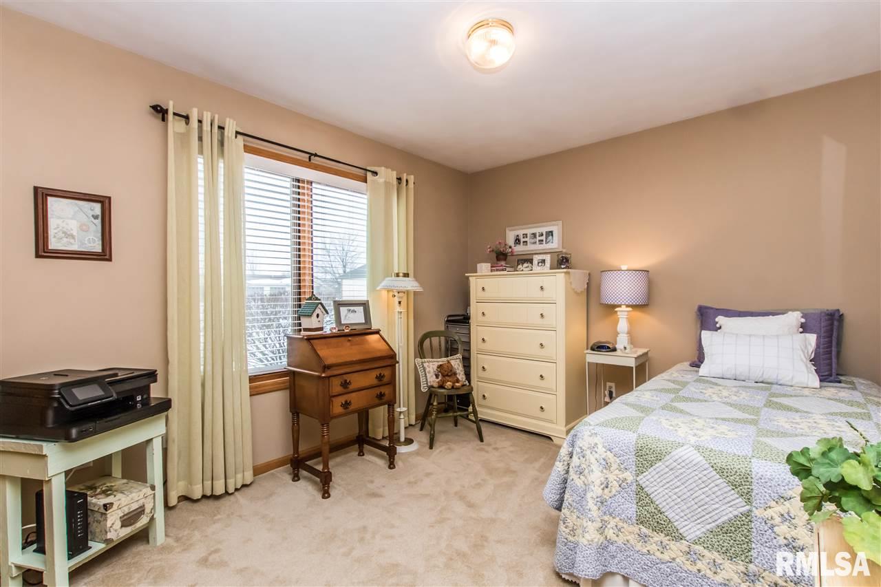 1258 Kingsbury Road Washington, IL 61571 - Photo 18 of 27 Gallery Image 18