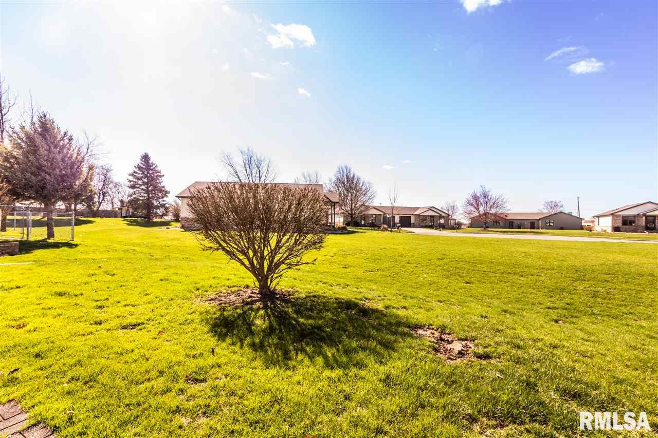 1258 Kingsbury Road Washington, IL 61571 - Photo 25 of 27 Gallery Image 25
