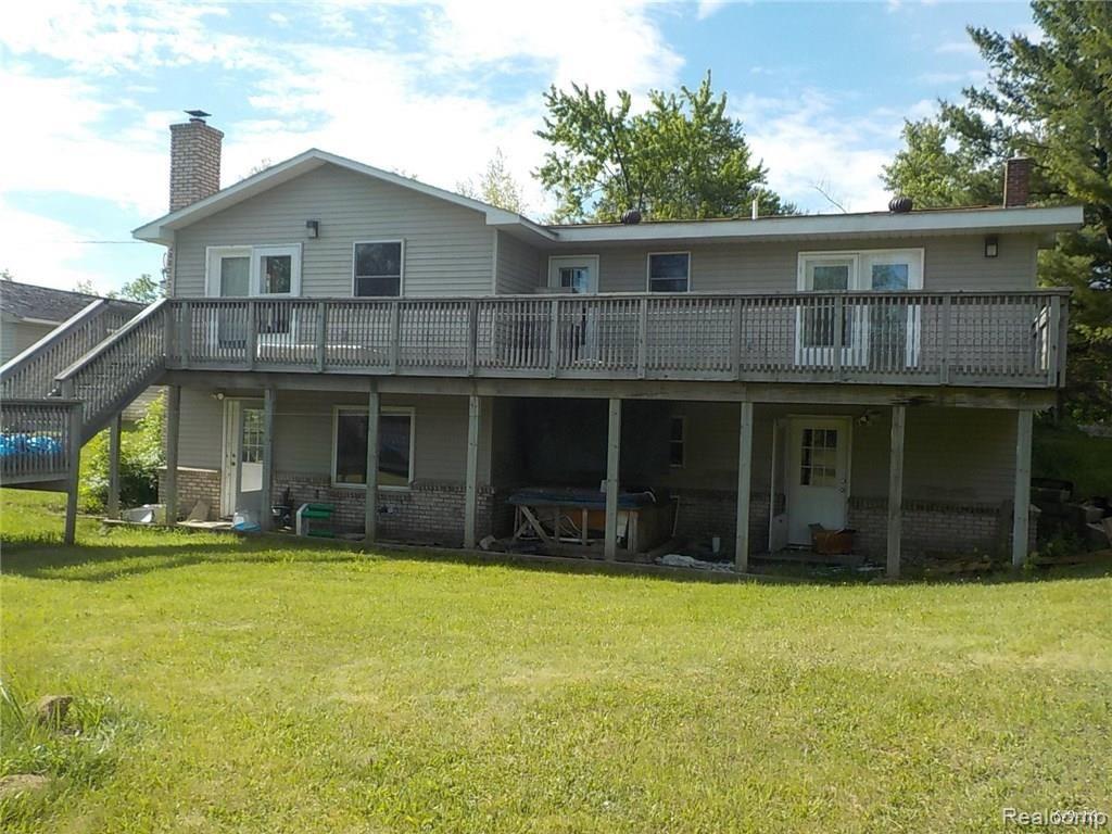 11447 McCaughna Road Byron, MI 48418 - Photo 10 of 17 DSCN0389.JPG