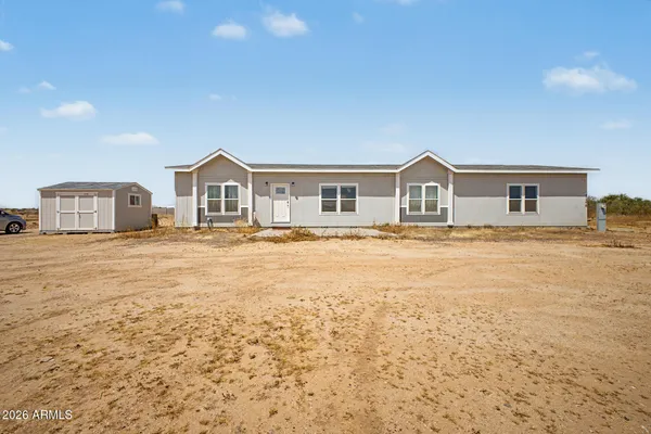 $399,900 | 21376 West Mark Lane, Wittmann, AZ 85361