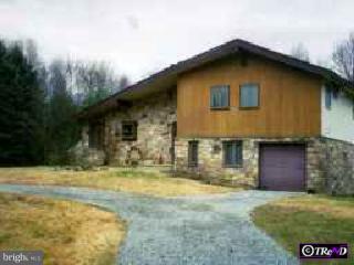 38 Edgewood Road Trenton, NJ 08691 - Photo 1 of 1 Gallery Image 1