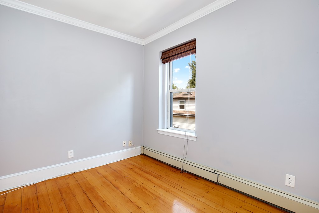 22 Perry Street, Unit 3 Brookline, MA 02445 - Photo 7 of 22 Gallery Image 7