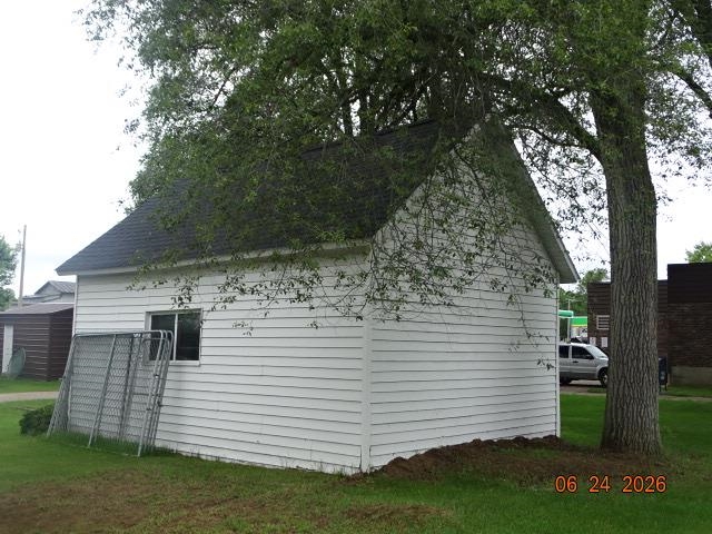 124 East Vallete Road Oxford, WI 53952 - Photo 10 of 12