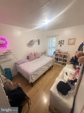 $194,900 | 355 McKnight Street, Reading, PA 19601