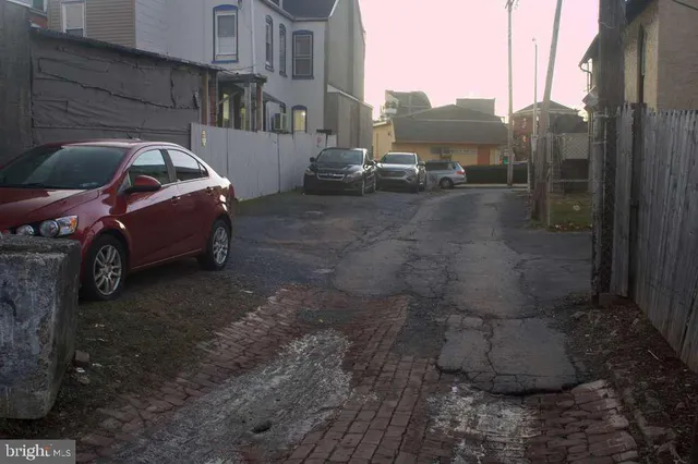 $194,900 | 355 McKnight Street, Reading, PA 19601