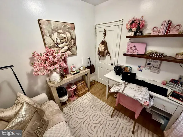 $194,900 | 355 McKnight Street, Reading, PA 19601